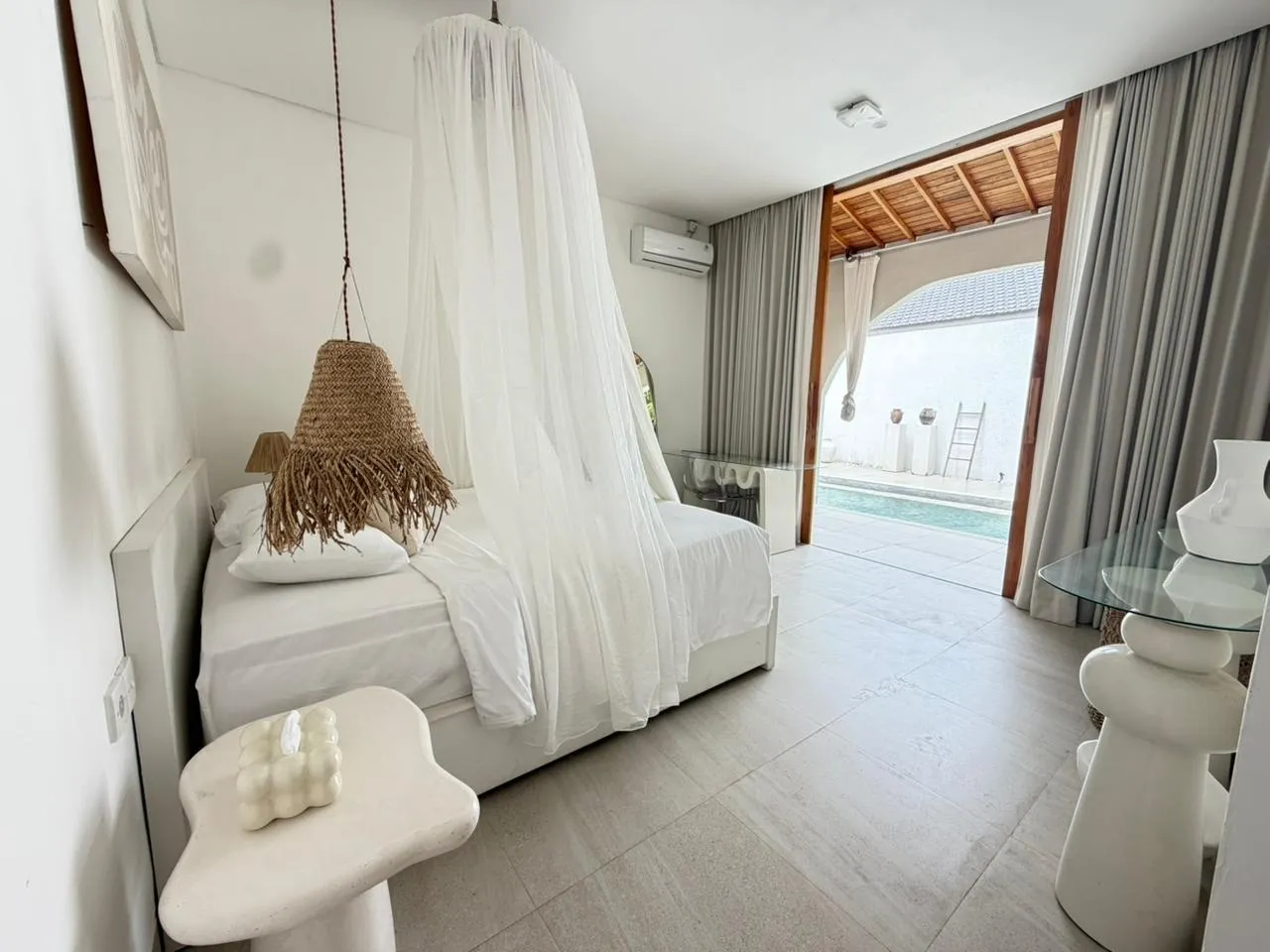 Villa For Rent 3 Bed In Seseh Cemagi Badung Bali — image 2