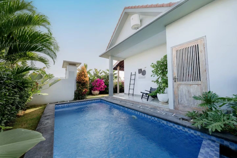 2 Bedrooms Villa For Rent In Pererenan - Pantai Lima - YO201