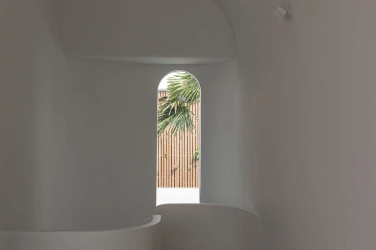 Villa For Rent 3 Bed In Berawa Tibubeneng Bali — image 2