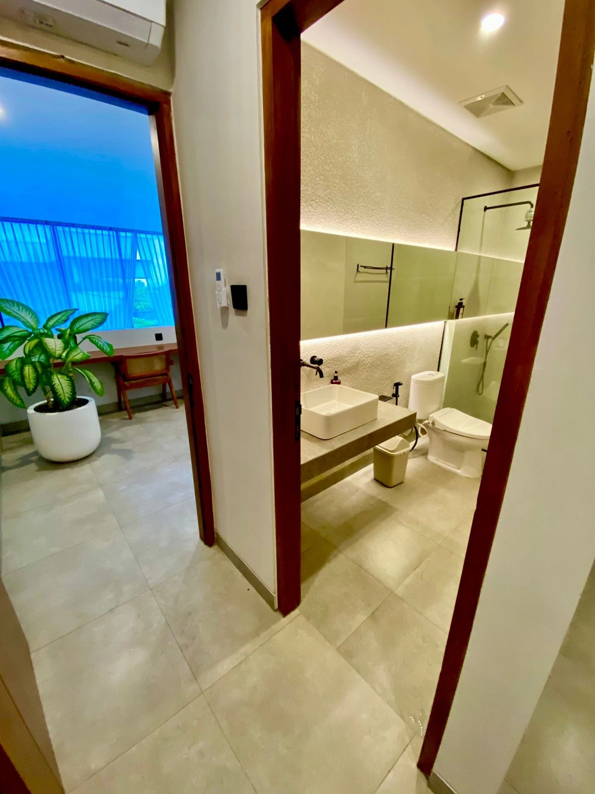 Villa For Rent 2 Bed In Berawa Tibubeneng Bali — image 3