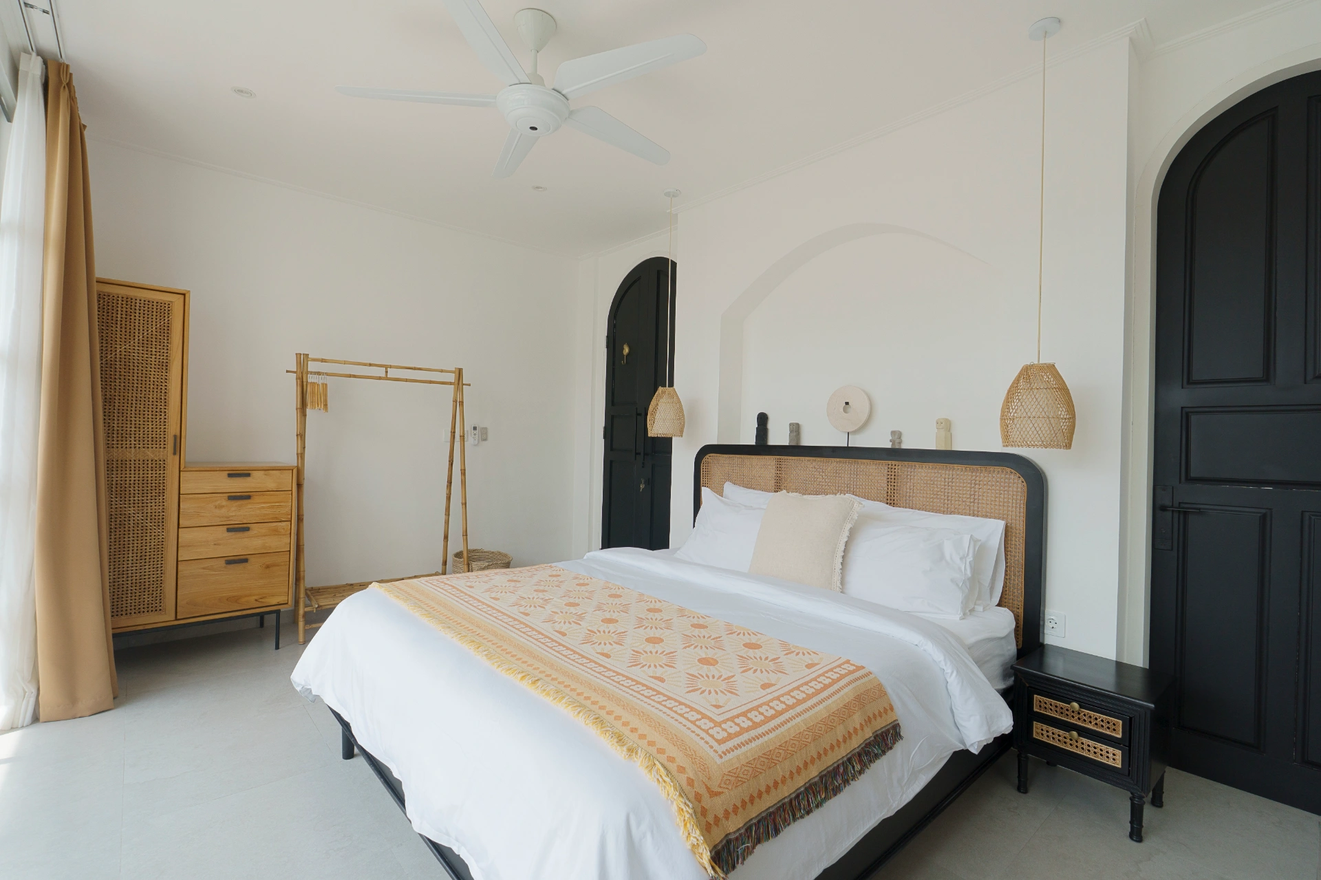 Villa Sonder - 3BR Villa Berawa Steps from Nirvana Fitness & Wellness Canggu!! — image 4