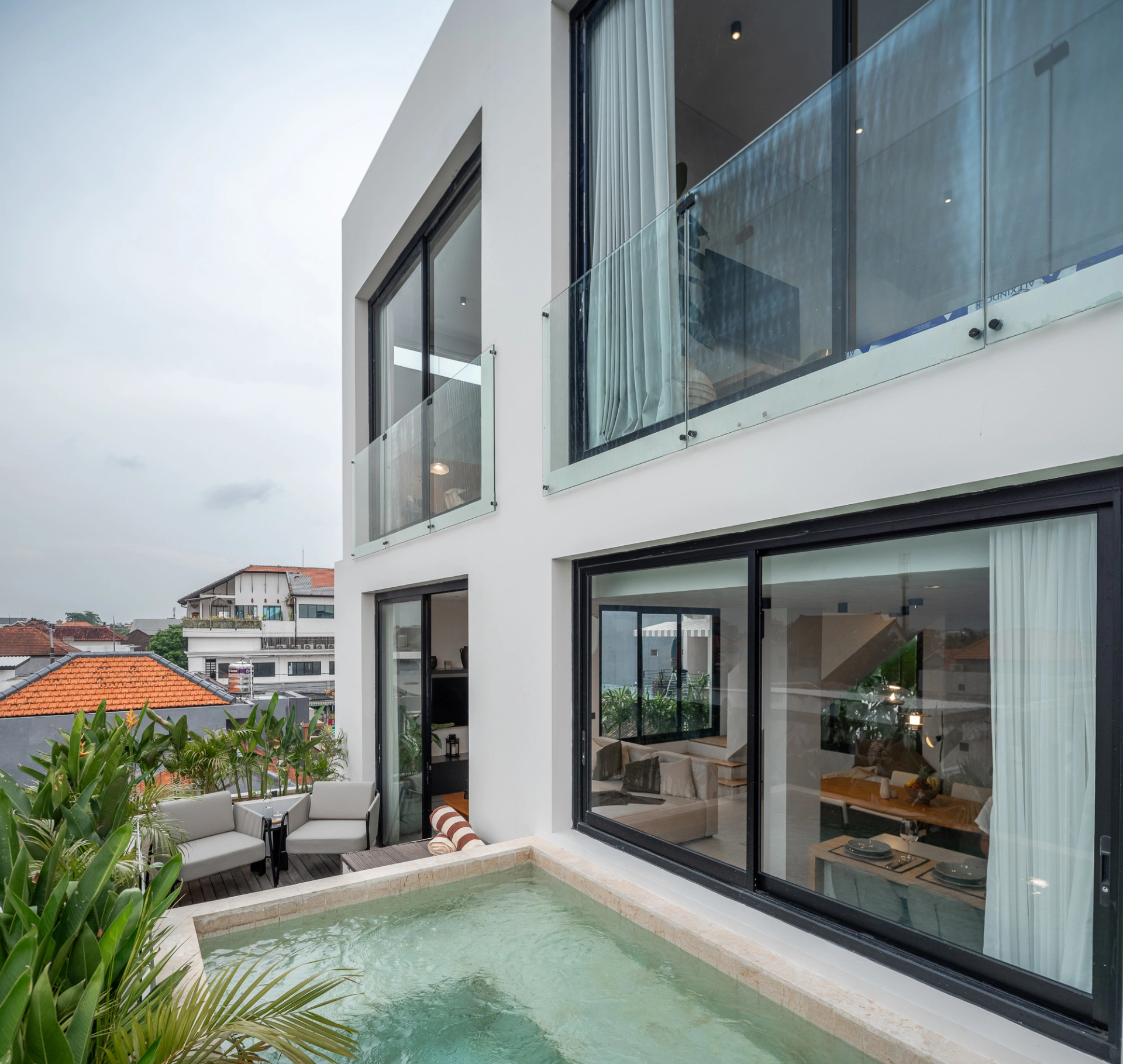 Berawa Luxury Marine Loft with Elevated Pool