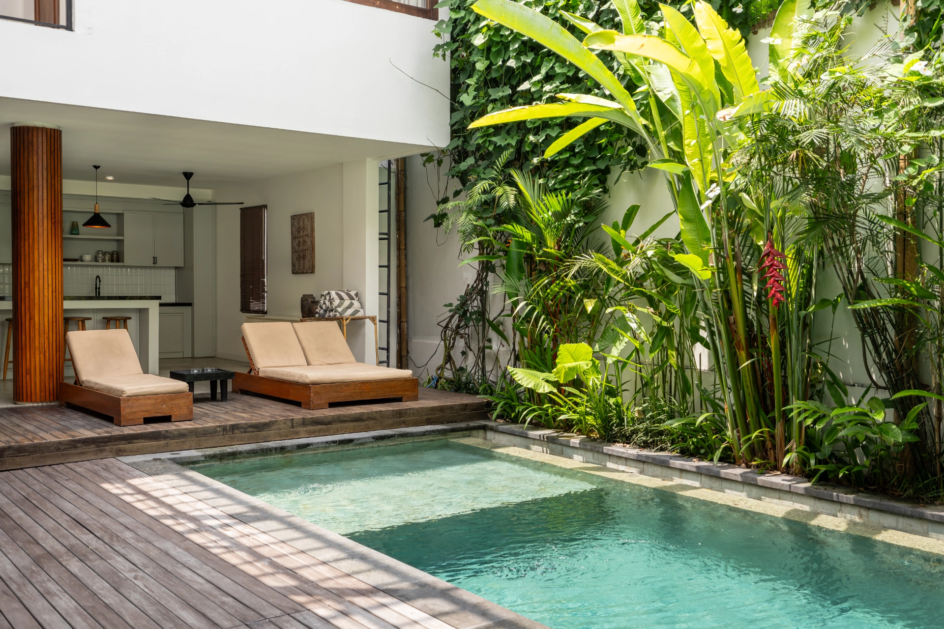 GREEN MOON 1 - Designer 4BR Villa | Near Berawa Beach & Pool — image 1