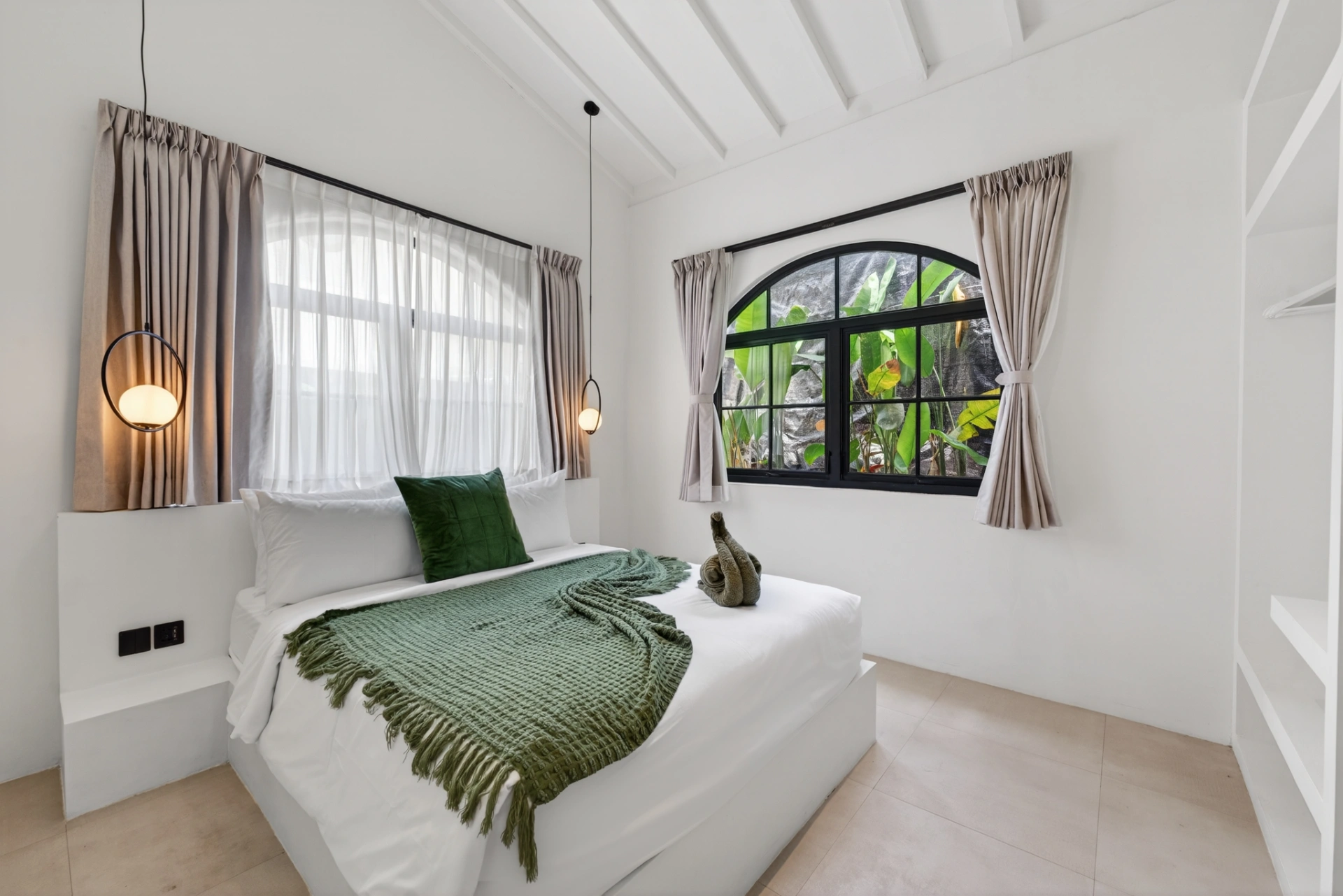Villa Ladam: Cozy 2BR W/Private Pool in Berawa — image 4