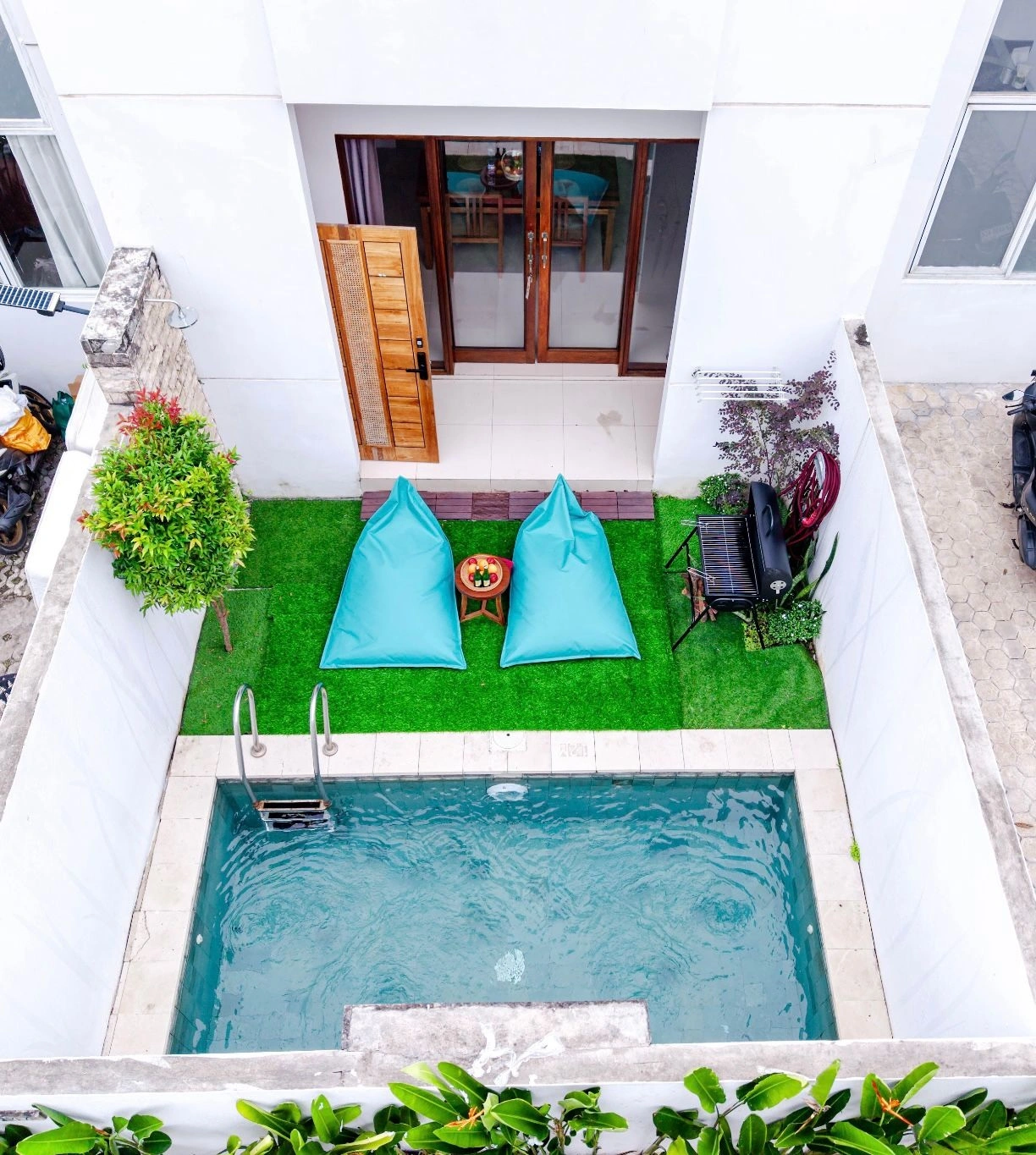 Villa For Rent 2 Bed In Kerobokan Badung Bali