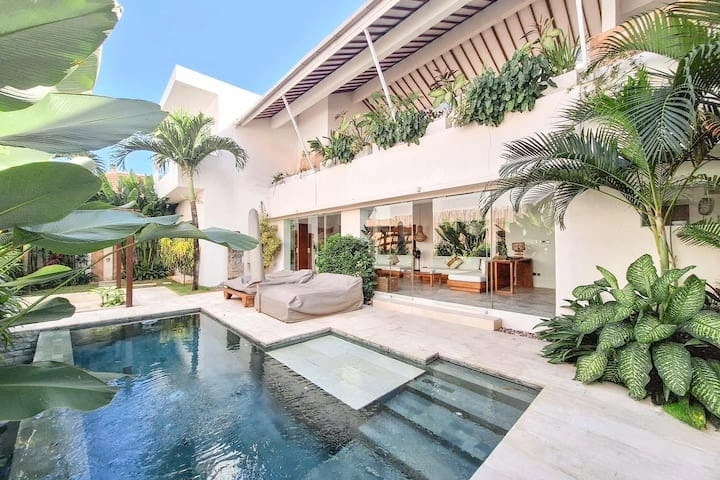 Villa For Rent 3 Bed In PererenanBadung Bali