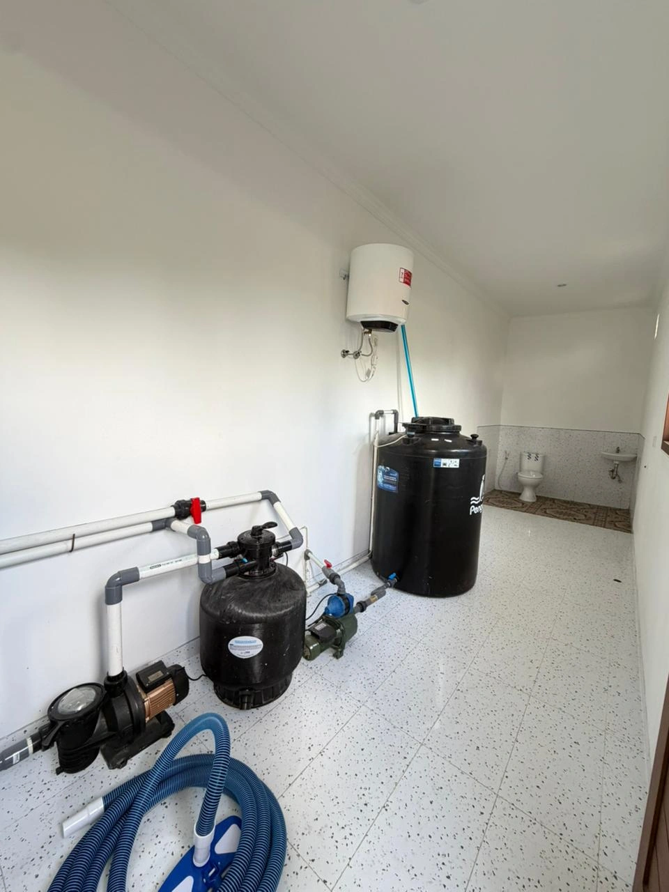 DO 493-FOR RENT AND LEASED NEW VILLA IN PRIME AREA UMALAS — image 1