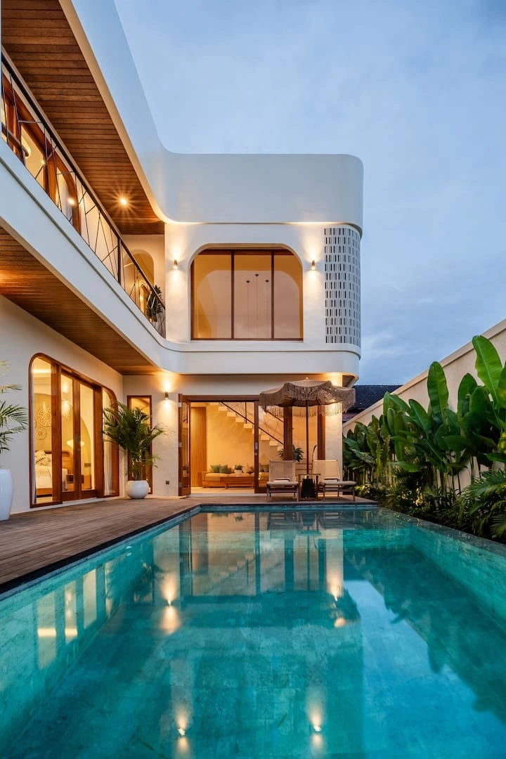 Villa For Rent 3 Bed In Batu Belig Seminyak Bali PO-4051