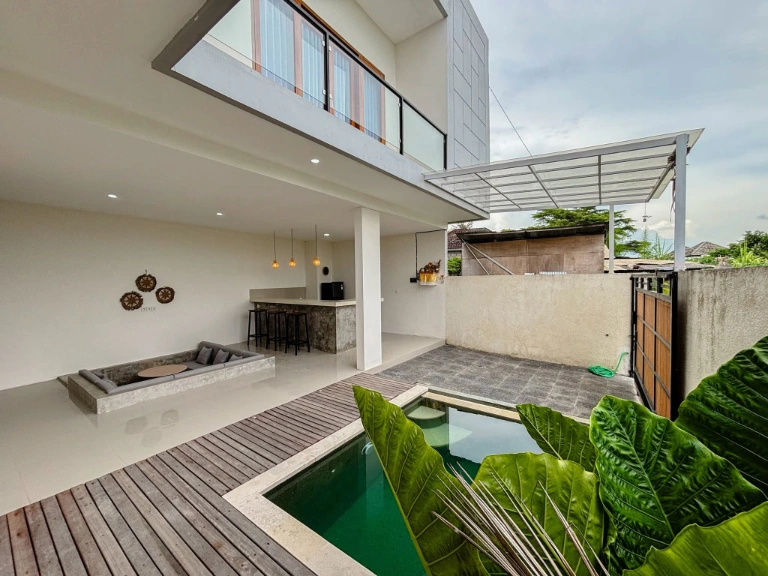 3 BEDROOM VILLA IN NYANYI IDR 225 MILL/YEAR +62 — image 1