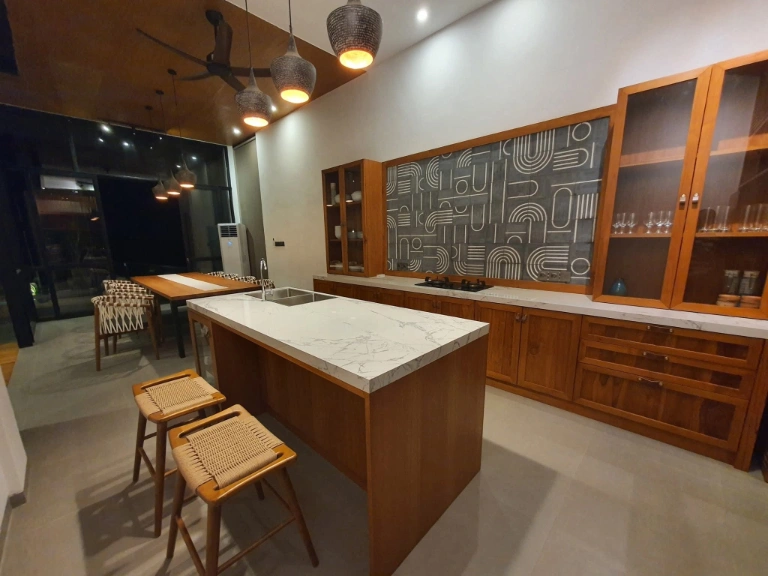 4 BEDROOM NEW VILLA IN BERAWA WITH VIEW — image 4