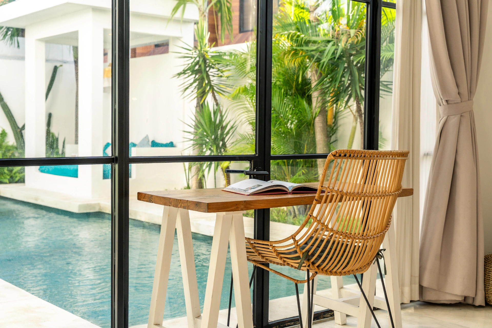 Tranquil Pool Villa Stylish & Spacious Retreat in Umalas — image 3