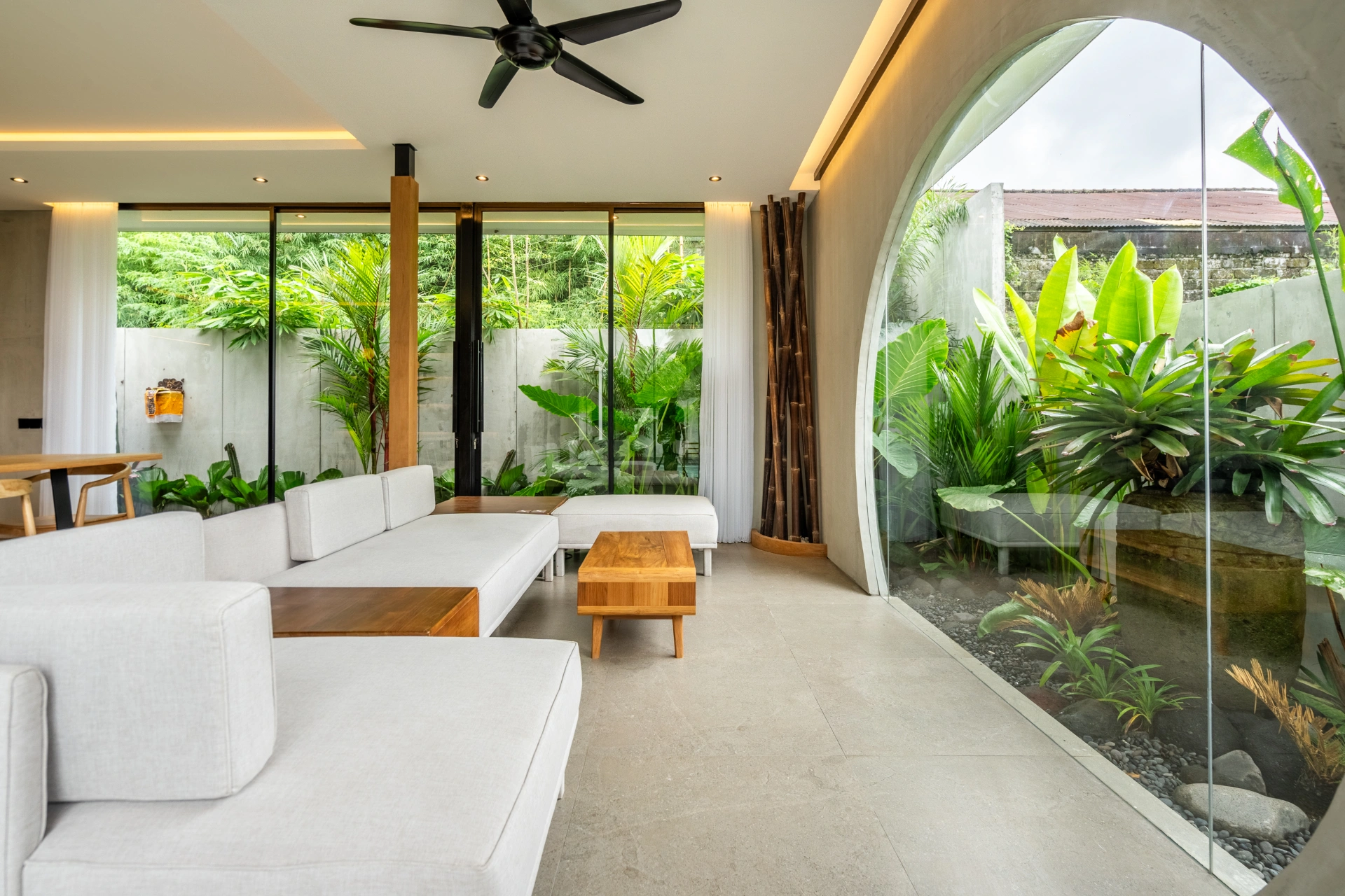 TITI HOUSE 2 - 2BR Luxury Sayan Ubud | Pool & Near Ridge Walk — image 2