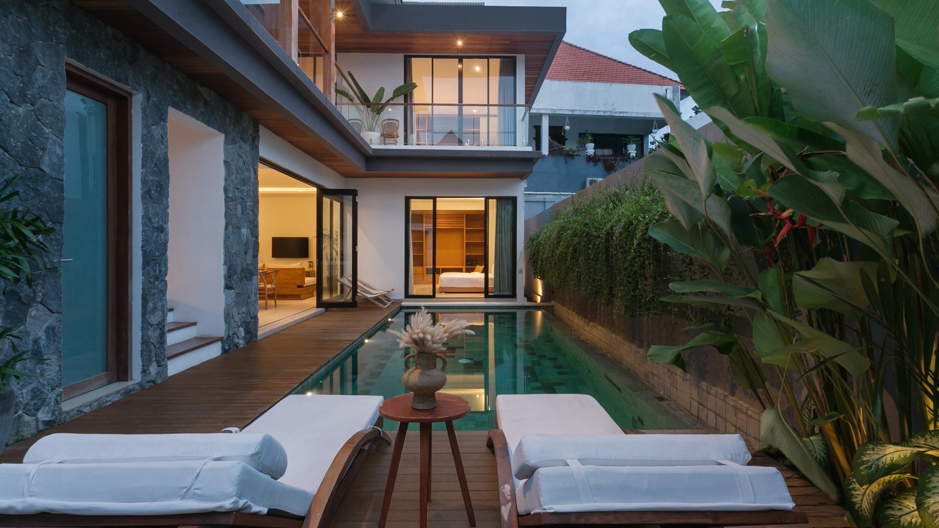 Yoki - Canggu Luxe 4BR Villa | Pool Gym & Paddy View