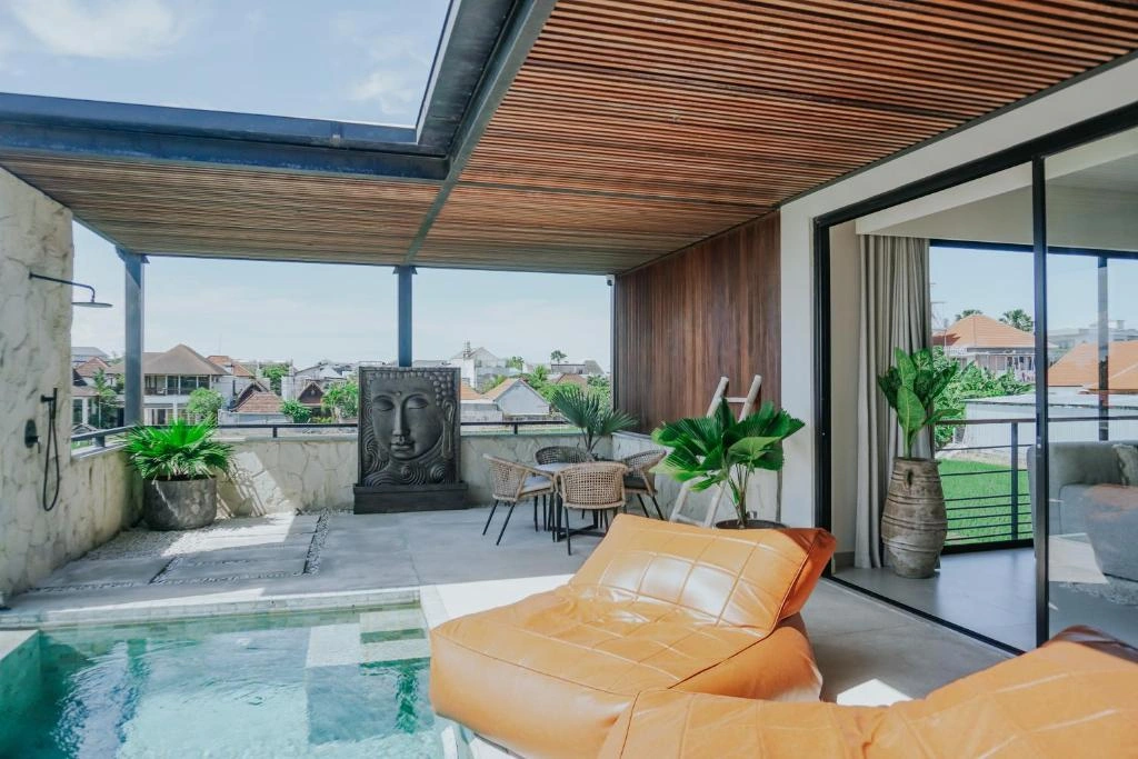3 BR Luxury Villa in Berawa Canggu — image 2