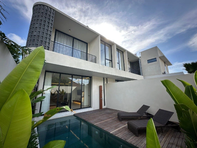 ESC Villas (Video included in this post)