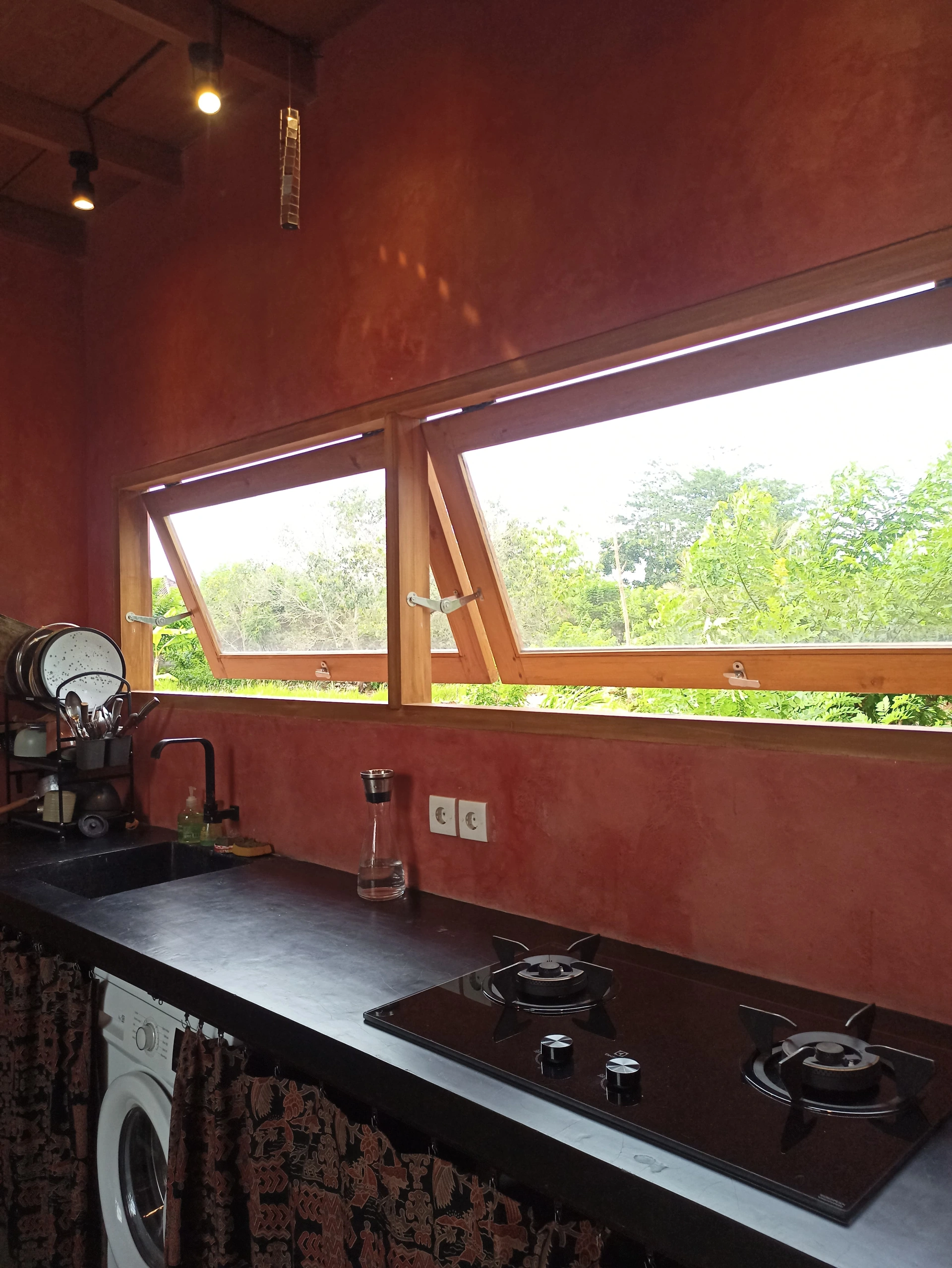 Rumah Merah — image 4