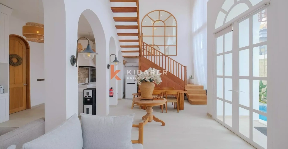 Modern Mediterranean Three-Bedroom Pool Villa in Prime Berawa Location YRR3755 — image 1
