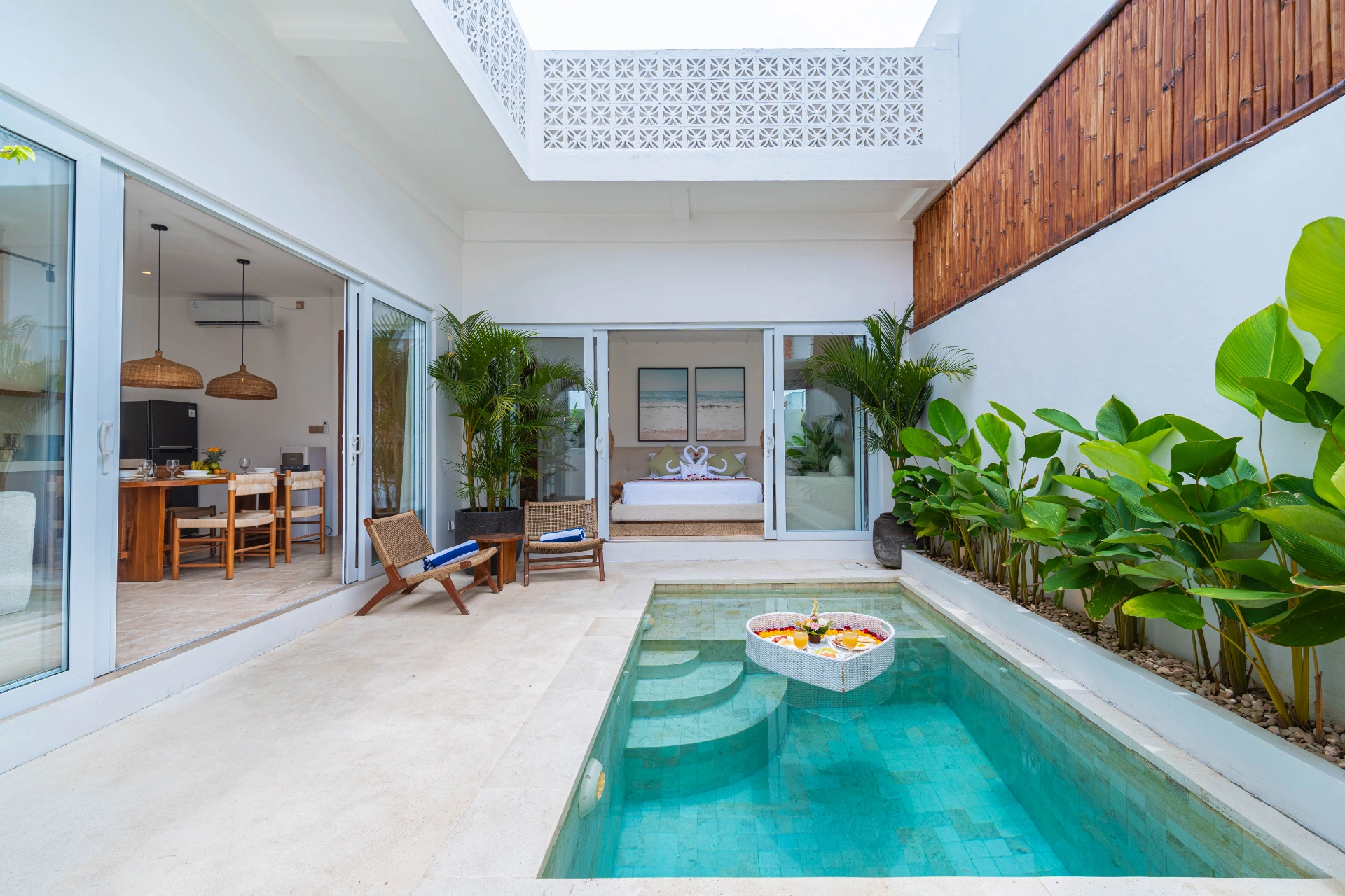 Villa Arlo 1BR 400 m from the beach