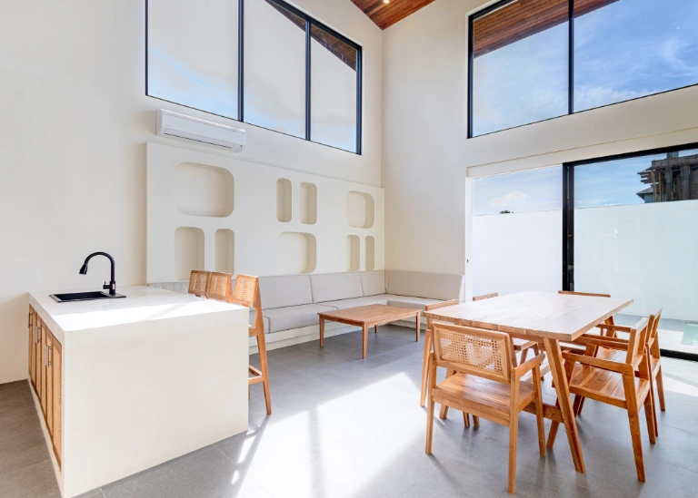 Brand-New 2 Bedroom Fonda near Seseh Beach - MYN2 — image 2