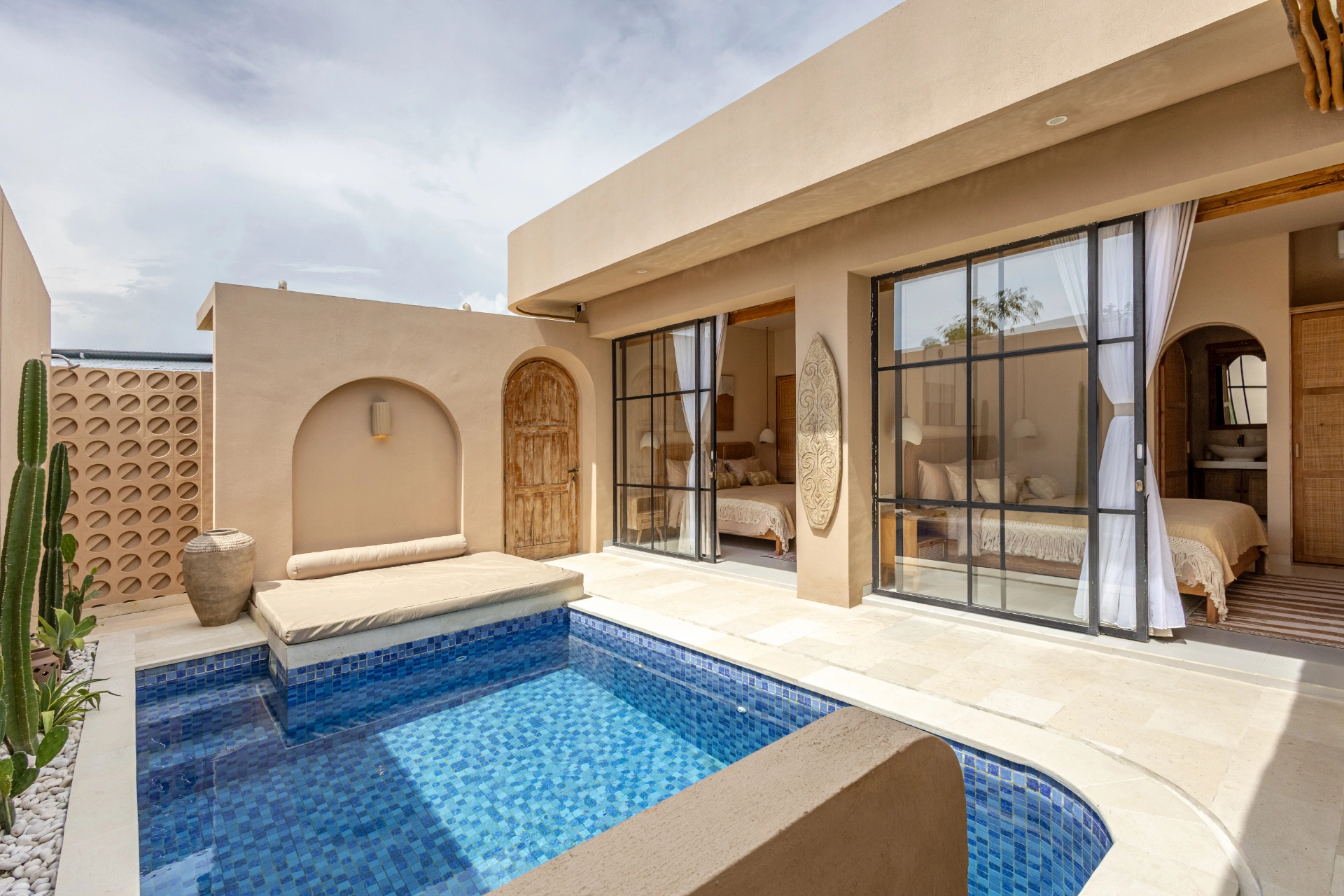 Pasir 4 - A stylish 2 bed villa in Bingin w pool.