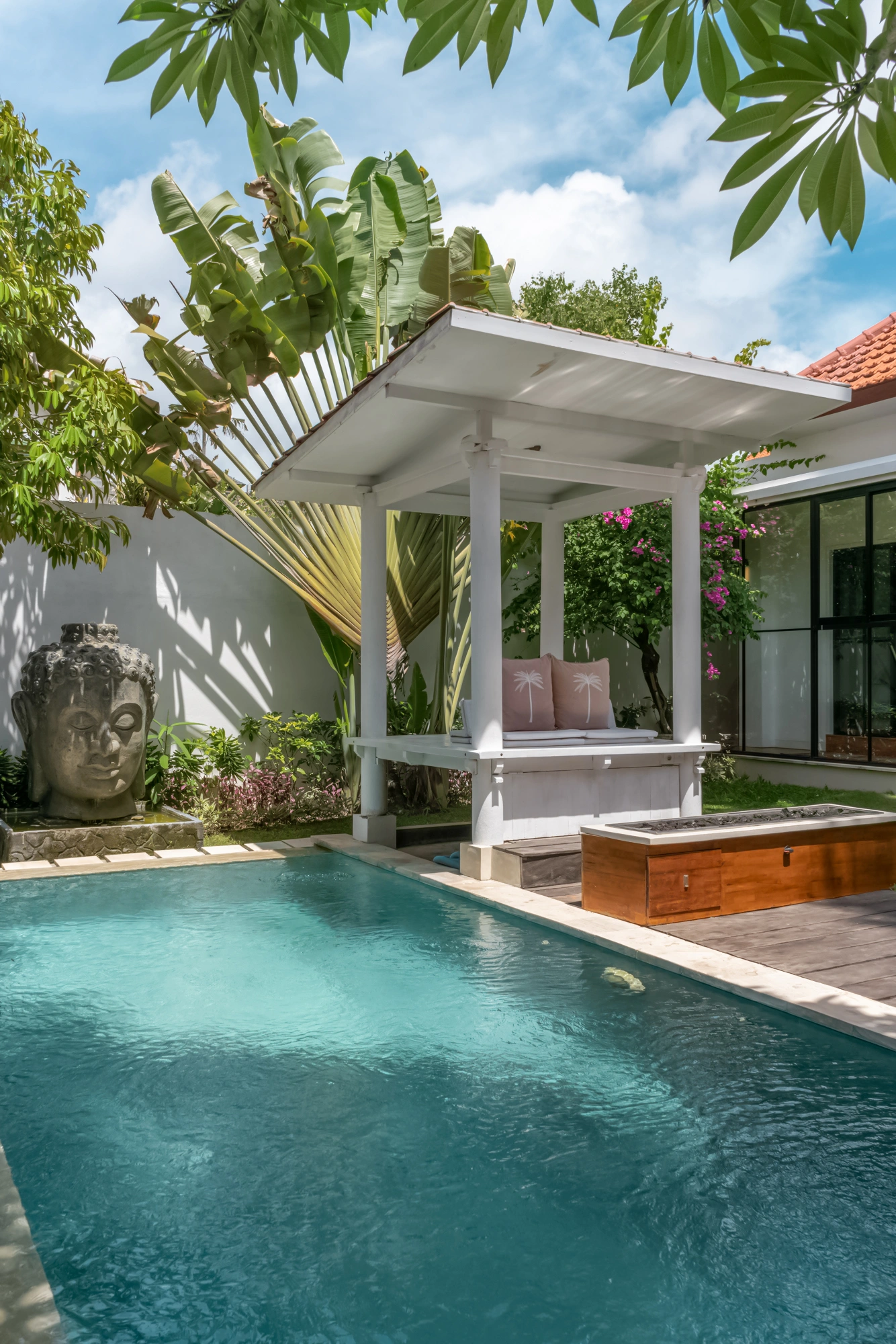 Elegant 3BR Private Enclosed Villa – Perfect Family Home 🏡 — image 2