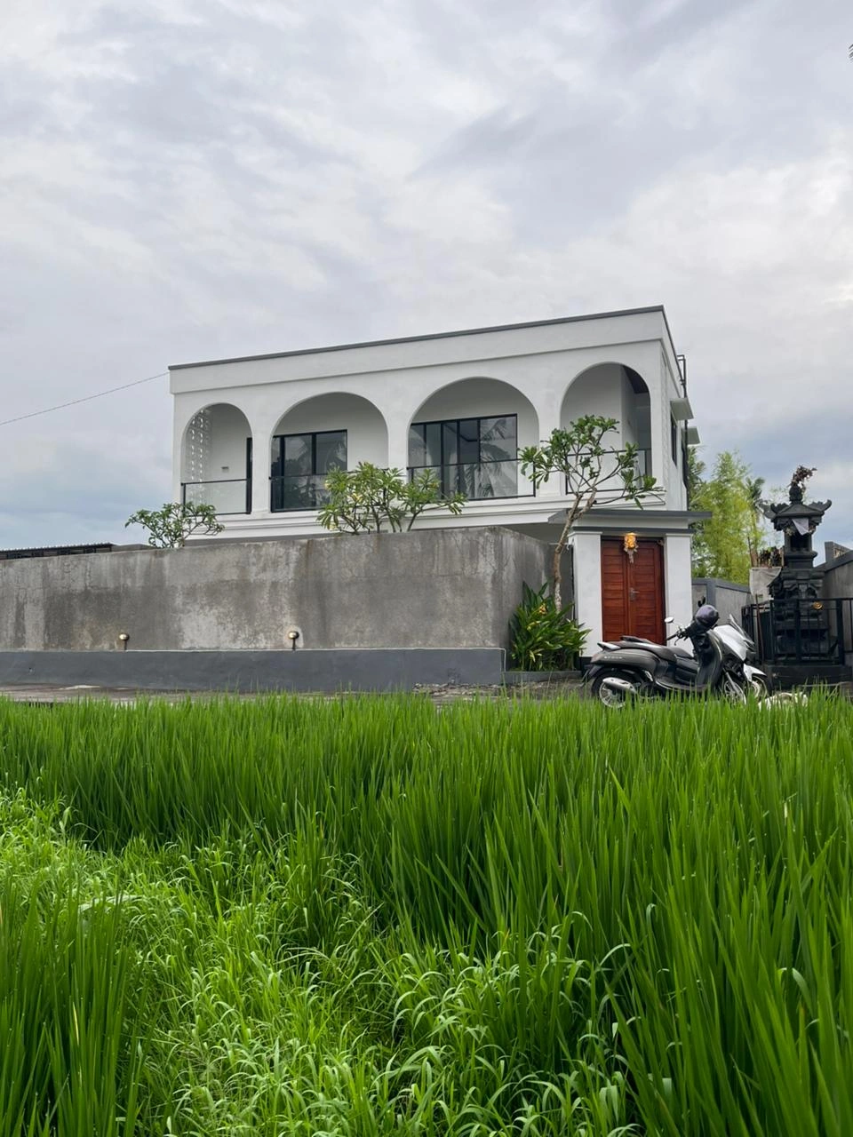 New 2BR Unfurnished Villa with ricefield view - Cemagi — image 4