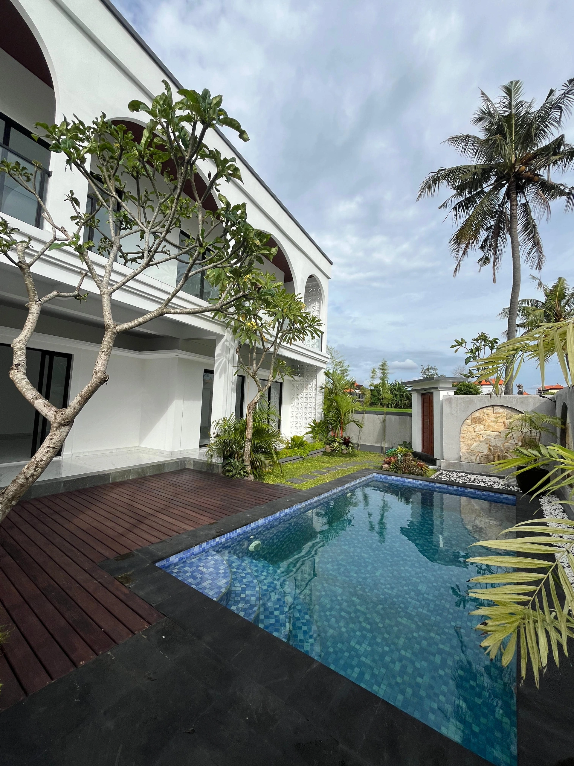 New 2BR Unfurnished Villa with ricefield view - Cemagi — image 1