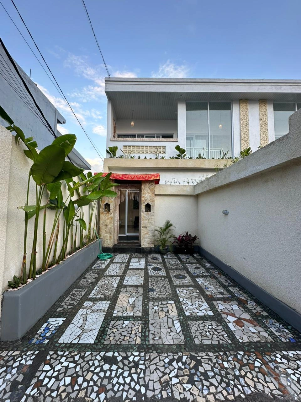 New Modern 2 Bedroom Villa Prime area in Berawa Canggu — image 3