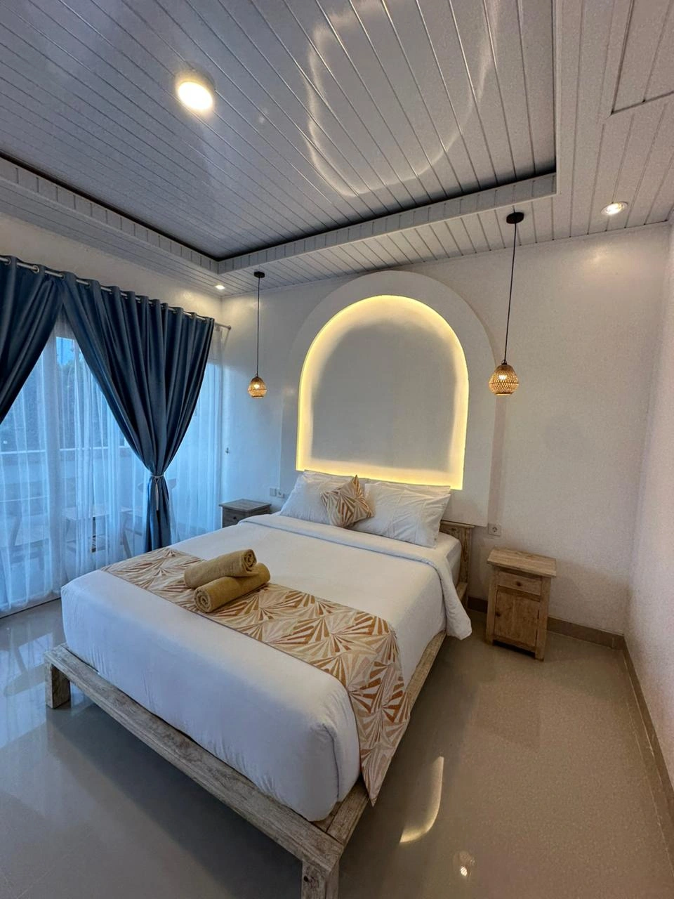 New Modern 2 Bedroom Villa Prime area in Berawa Canggu