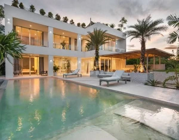 Villa For Sale 4 Bed Jimbaran South Kuta Bali — image 1