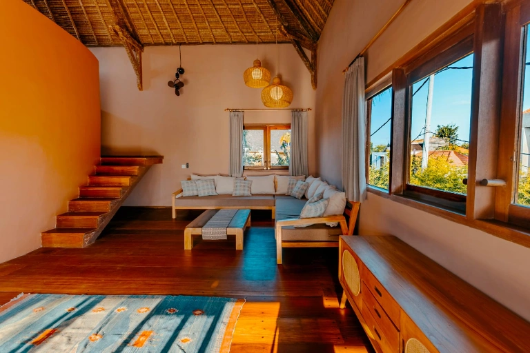 3 BEDROOM VILLA WITH HUGE GARDEN IN UMALAS — image 2