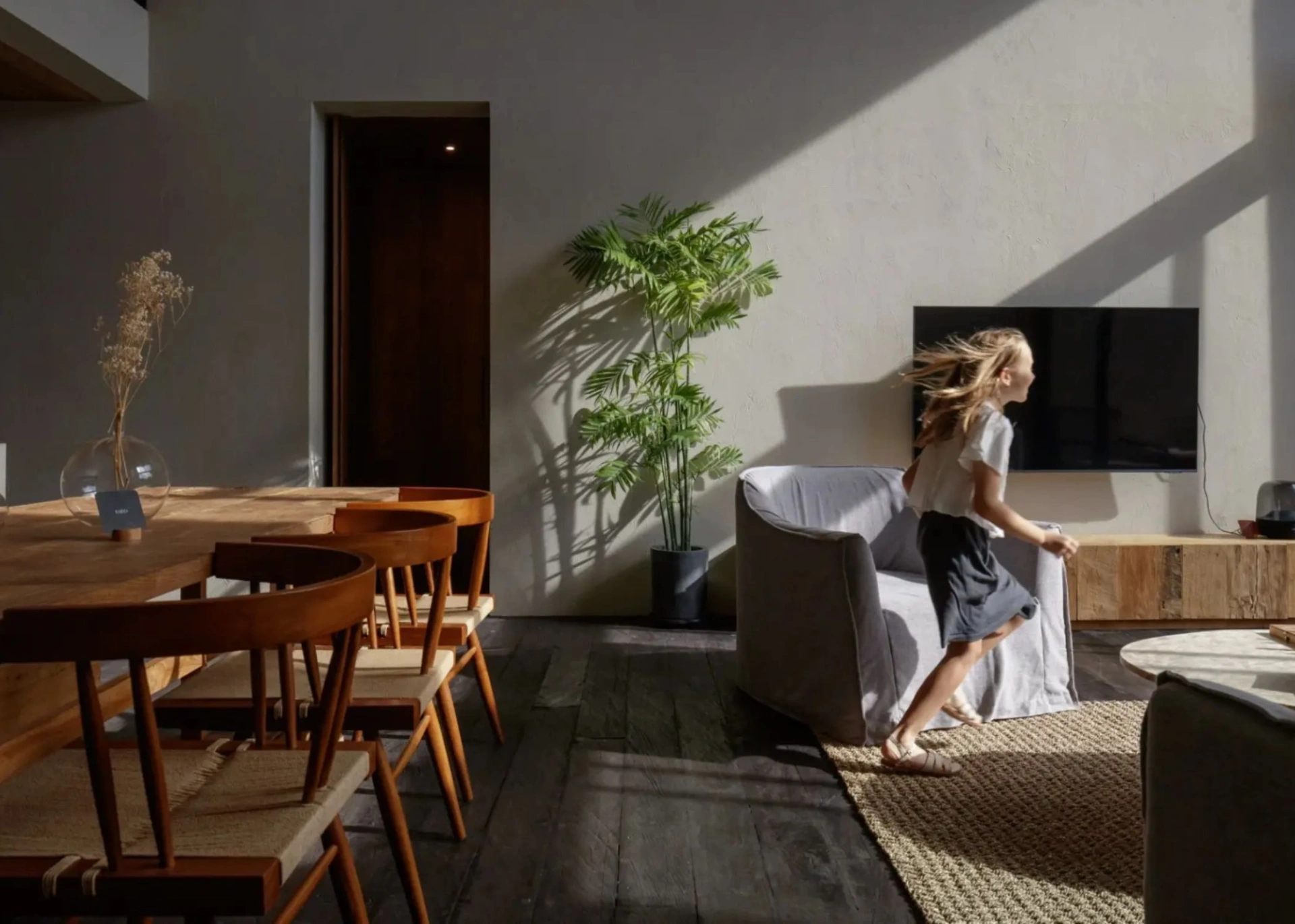 Boutique 3BR Rooftop Villa in Gated Nyanyi — Ricefield Views — image 4