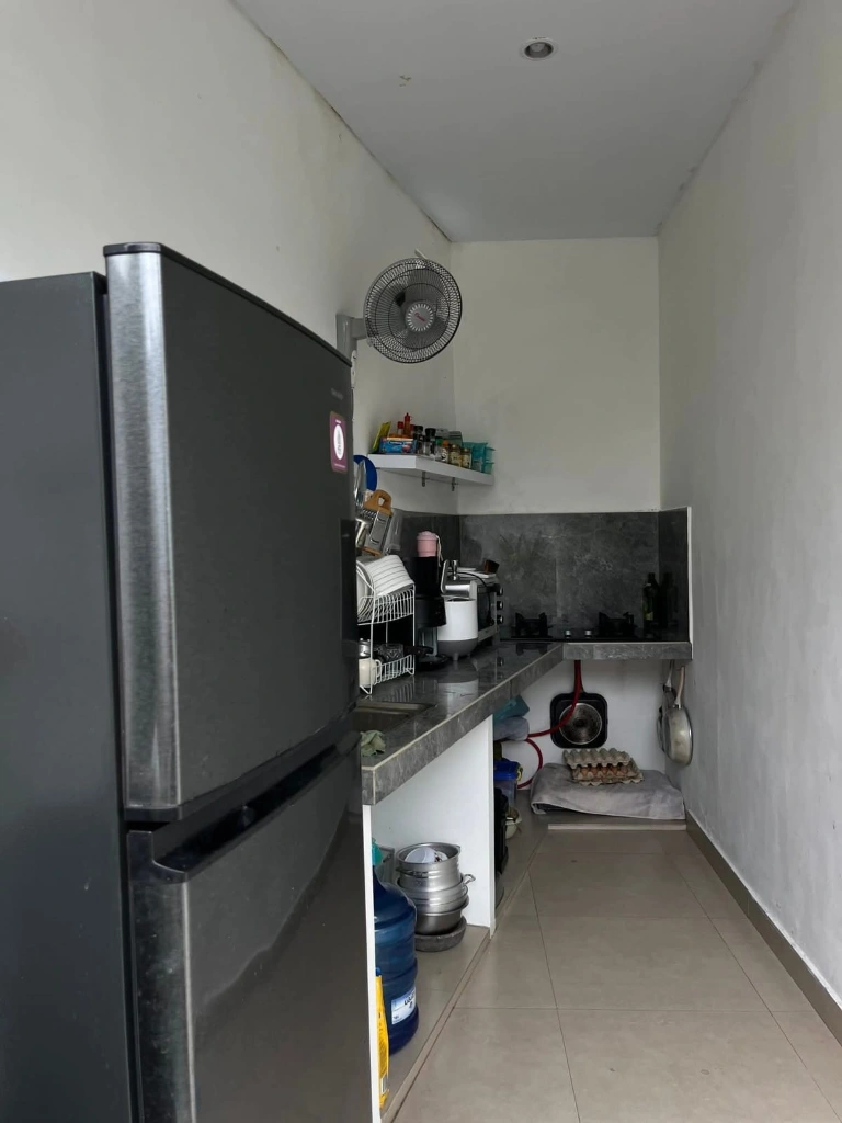 1BR Villa + office room at SESEH CEMAGI — image 4