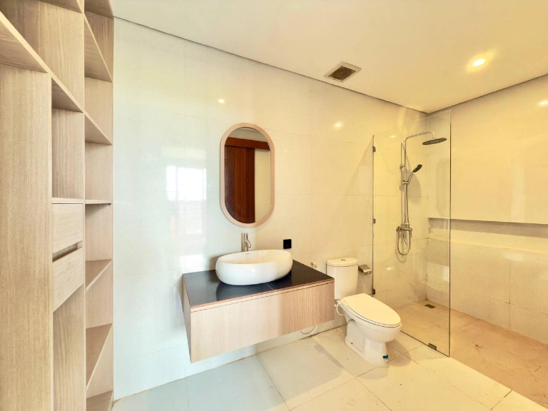 2-Bedroom Villa with Beautiful Rice Field Views — image 2