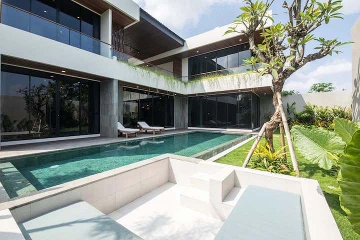Villa For Rent 4 Bed In Nyanyi Nuanu Tabanan Bali — image 4