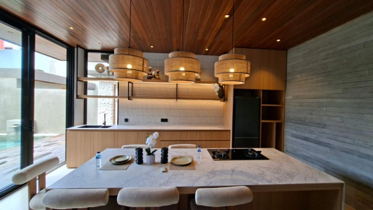 villa for sale sunset road