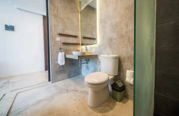 Modern Villa For Rent 3 Bed In Buwit Tabanan Bali — image 2