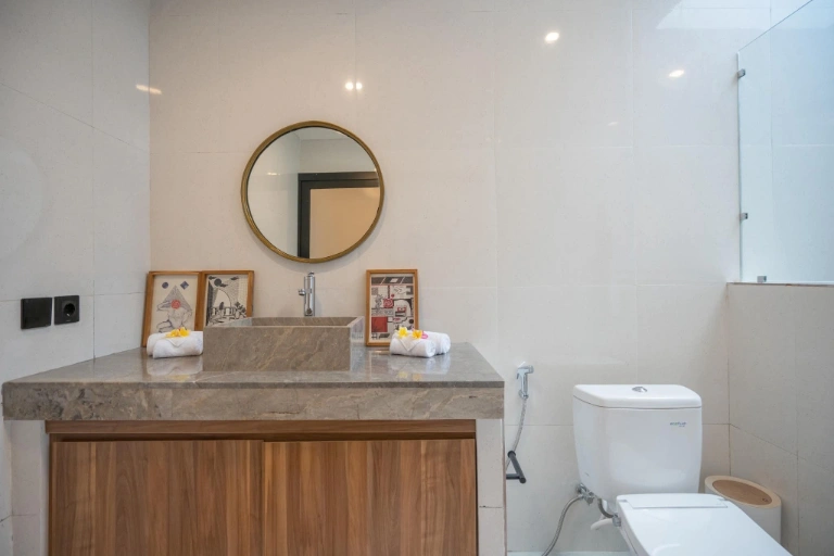 Modern Villa For Rent 3 Bed In Buwit Tabanan Bali — image 4