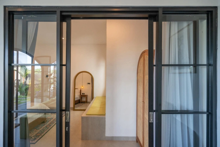 Modern Villa For Rent 3 Bed In Buwit Tabanan Bali — image 1
