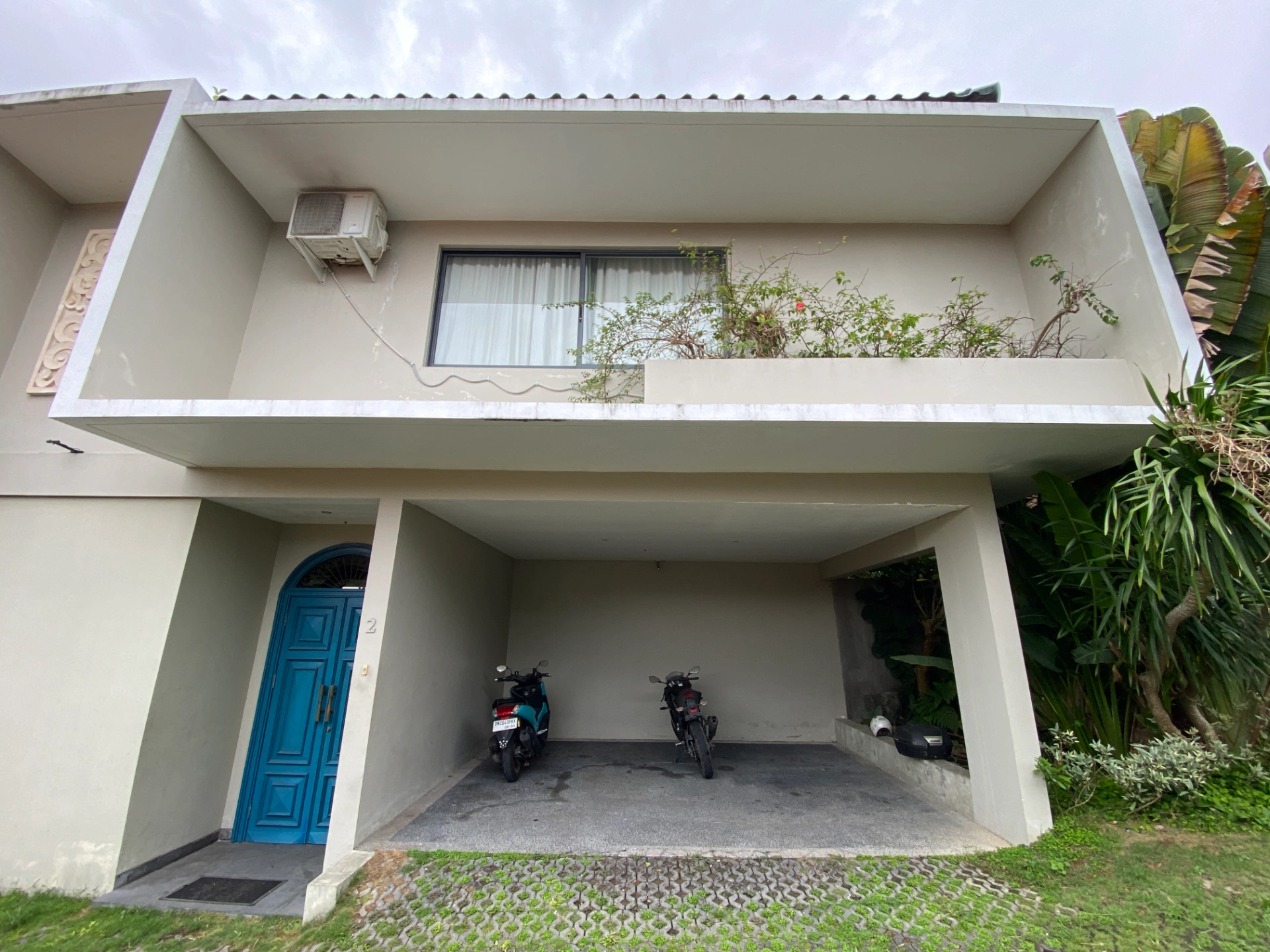 4BR Spacious Luxury Villa in Tumbak Bayuh — image 1