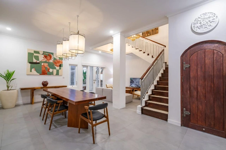 3BR Villa in Batu Bolong - 200M to Canggu Beach