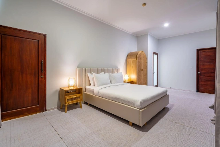 3BR Villa in Batu Bolong - 200M to Canggu Beach — image 3
