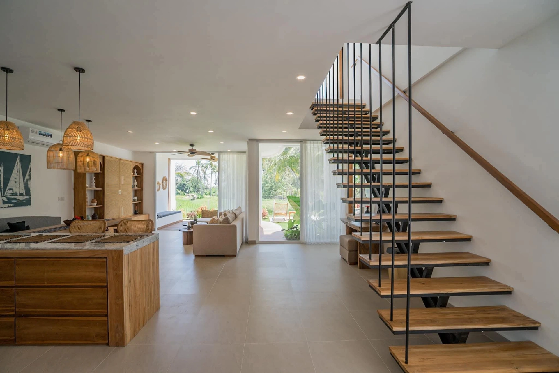 Villa For Rent 3 Bed In Kedungu Tabanan Bali — image 1