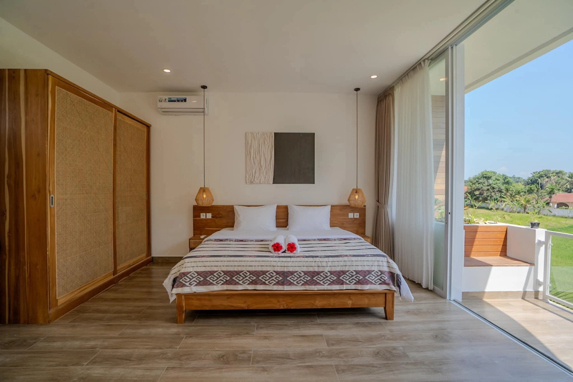 Villa For Rent 3 Bed In Kedungu Tabanan Bali — image 4
