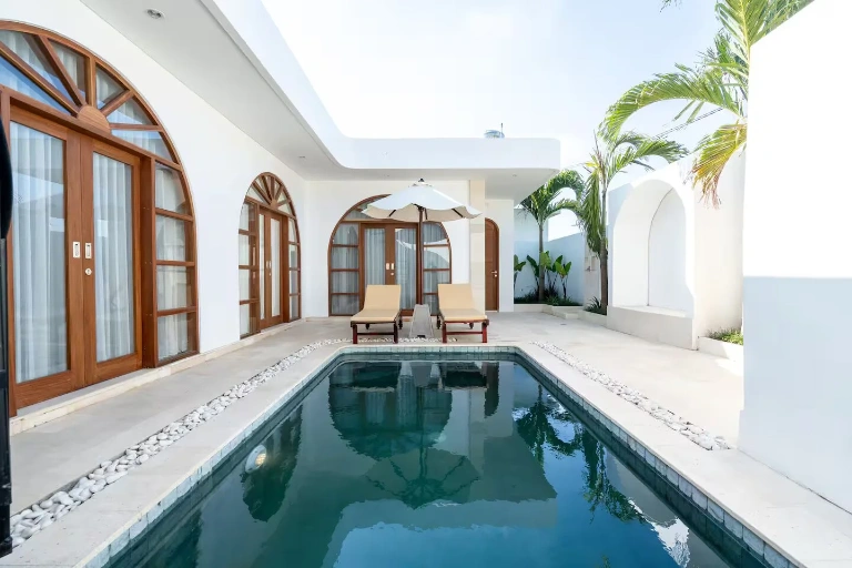 2 BEDROOMS VILLA FOR MONTHLY RENT IN PERERENAN – PANTAI LIMA – YO200B