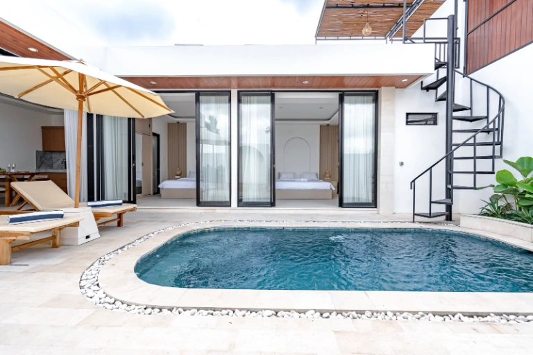 2 BEDROOMS VILLA FOR MONTHLY RENT IN PERERENAN – PANTAI LIMA – YO200C
