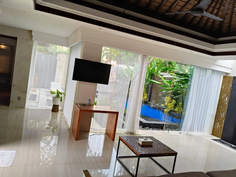 KNT - FOR RENT KONTEMPORER VILLA BEACHSIDE JIMBARAN — image 2