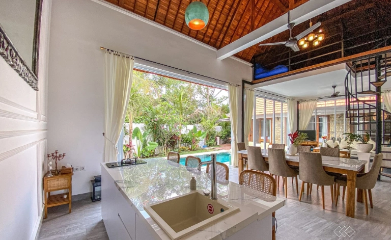 Villa for Sale with 4 Bedrooms in Umalas Bali | IT 683 — image 4