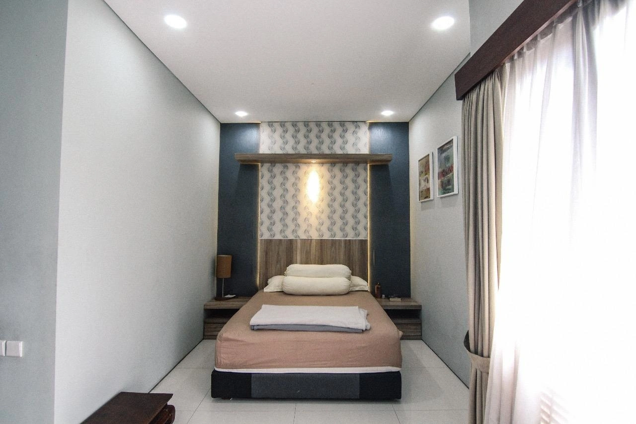 Modern House For Rent 4 Bed In Padangsambian Kerobokan — image 2