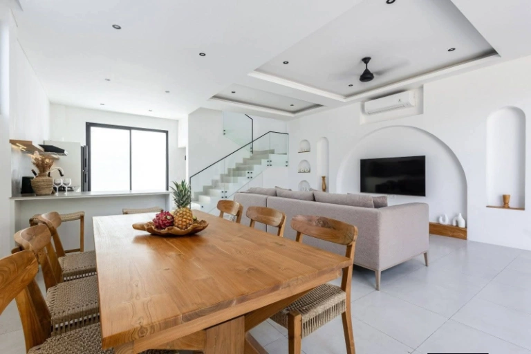 Villa For Rent 3 Bed In Tumbak Bayuh Badung Bali — image 3